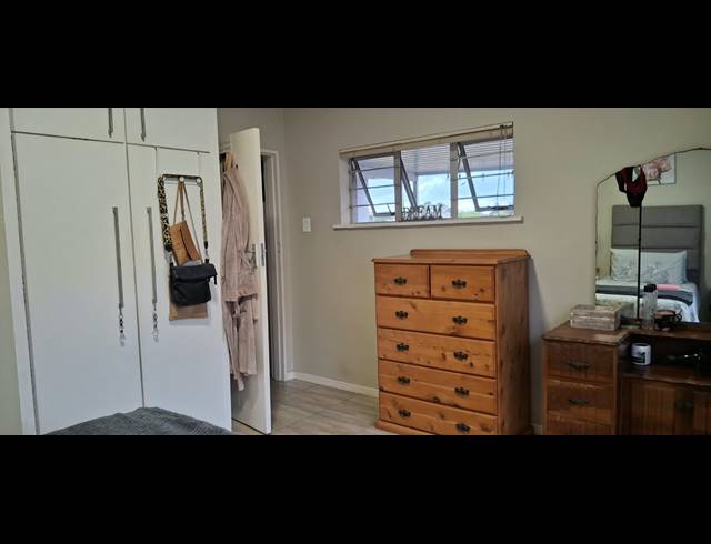 3 BEDROOM FREEHOLD FOR SALE IN HILLARY